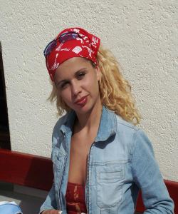<p class='ppt-number'> 0137 777 35 03</p><p class='ppt-pricing-de'>1 €/Anruf MoFu Tarif abweichend</p>