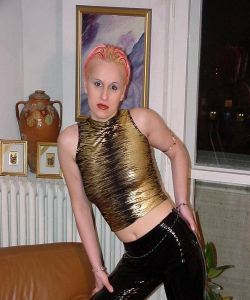 <p class='ppt-number'> 09005 207 507</p><p class='ppt-pricing-de'>1,99 Euro/Min. im dt. Festnetz - Mobilnetz ggf. abweichend</p>